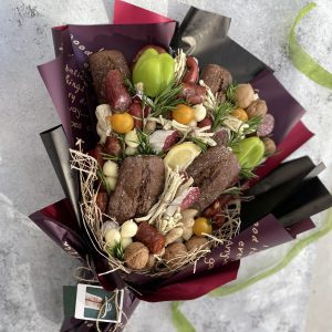 Подарочный букет Изысканный с орехами
