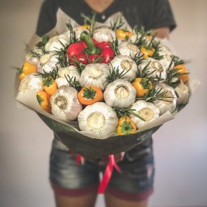 Овощной букет Чесночный